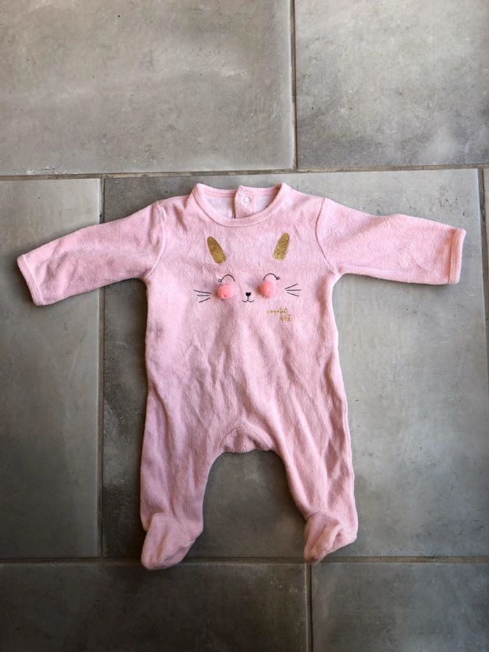 Pyjama une pièce bébé fille Kiabi 1 mois