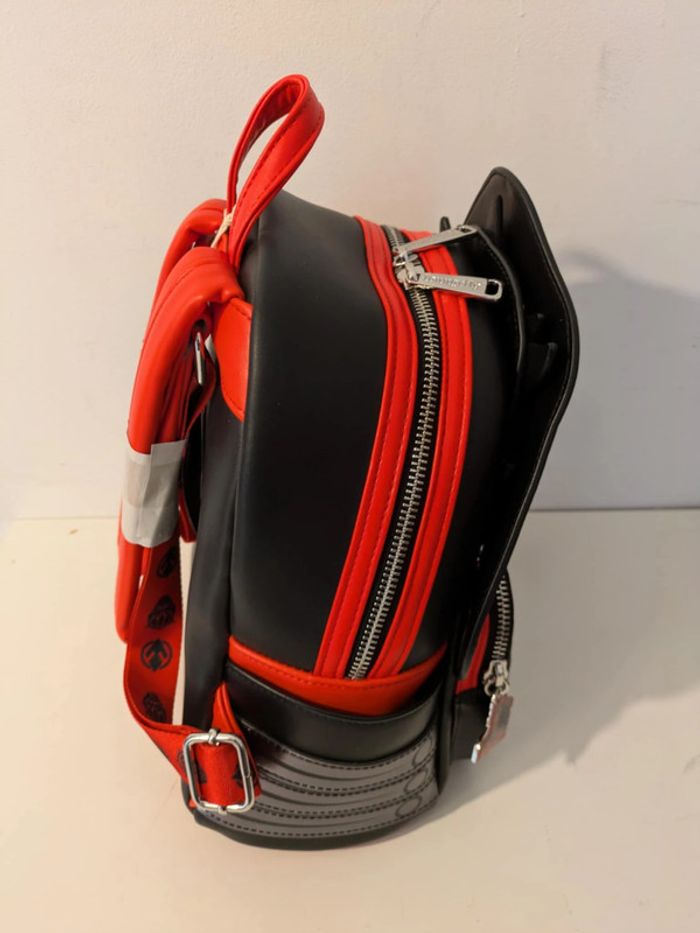 Loungefly Star Wars Dark Maul cosplay avec porte monnaie - photo numéro 5