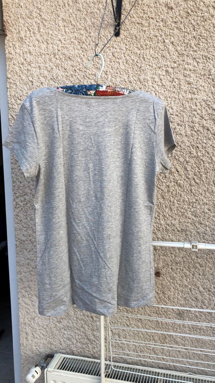 Tee-shirt femme 46/48 - photo numéro 4