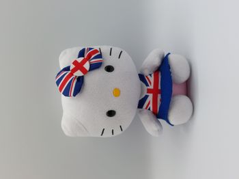 Petite Peluche doudou Hello Kitty robe drapeau Londres TY SANRIO 2016 16 cm