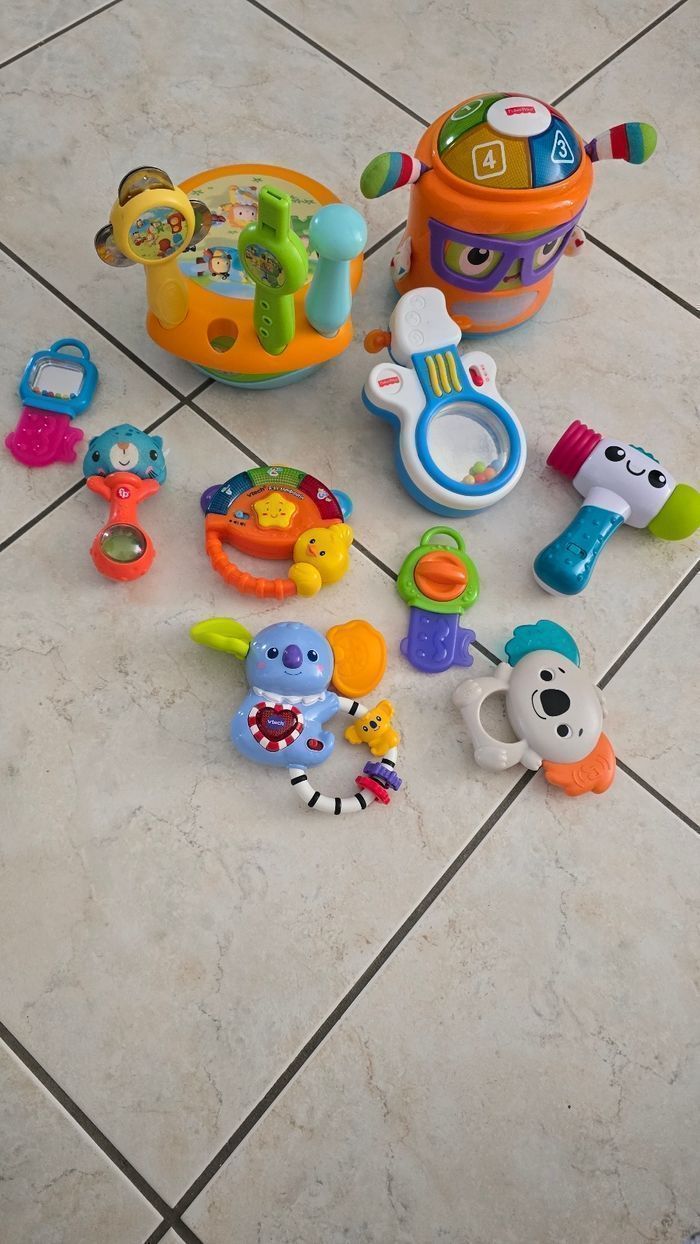 💙🩷🥰😍🤩🤩 joli Lot jeux bébé 🤩😍🥰💙🩷 - photo numéro 6