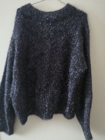 Pull  noire et argenté pour fête