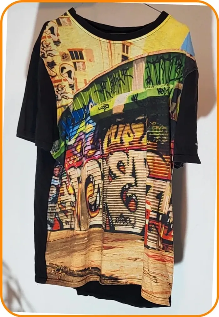 T-shirt Airness - Taille L - Street Art Unique - photo numéro 3