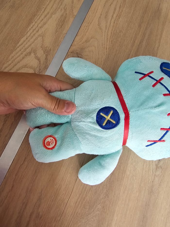 Peluche lumineuse Scrump – dessin animé Lilo & Stitch - photo numéro 4