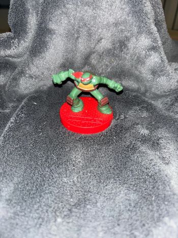 Personnage tortue ninja très bon état Raphaël 2015