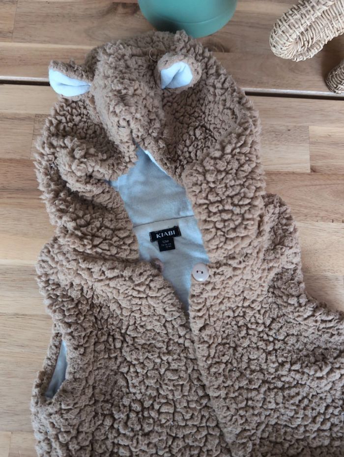 Gillet sans manches moumoute