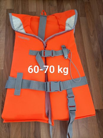 Gilet de sauvetage orange Tribord 60-70 kg avec sifflet 