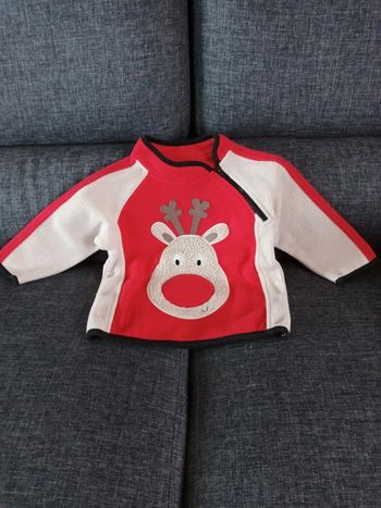 Pull polaire 18 mois motif renne.