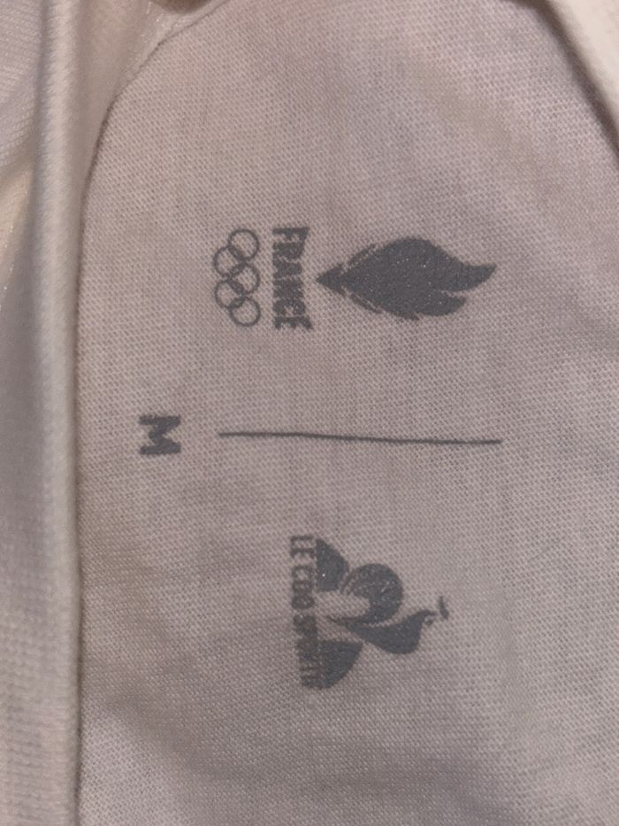 T-shirt France JO 2024 - Taille M - Neuf avec étiquette. - photo numéro 2