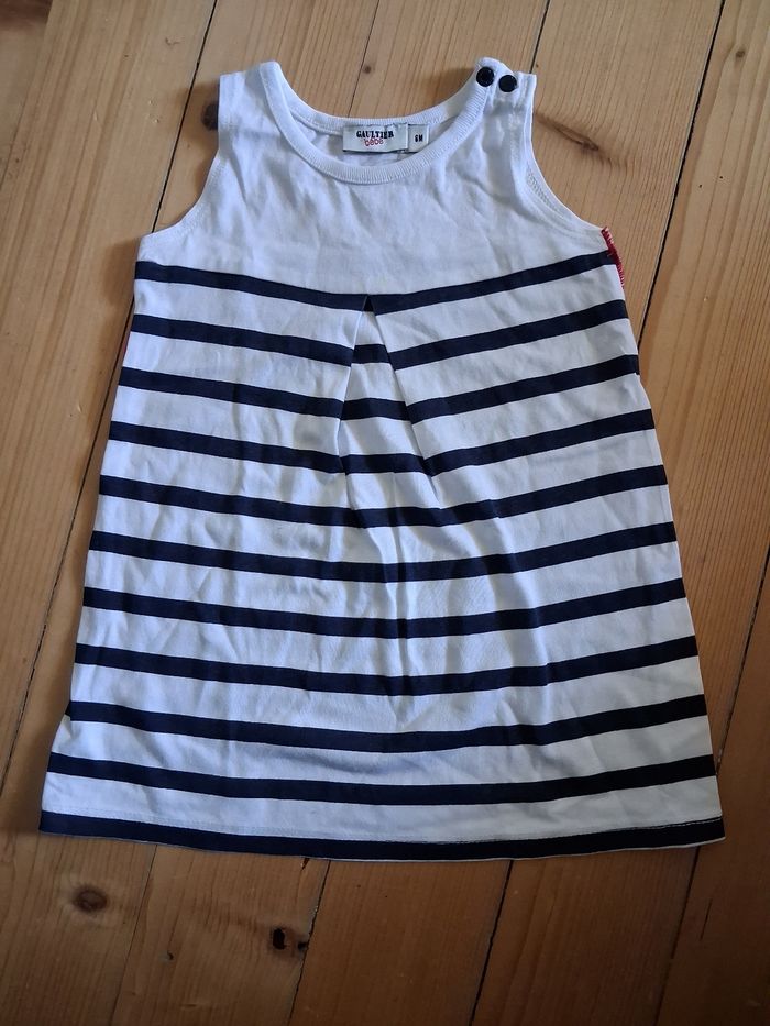 Robe bébé 6 mois - photo numéro 2