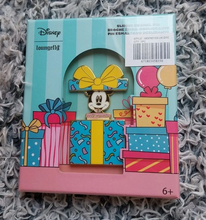 Pins Disney loungefly mickey cadeau