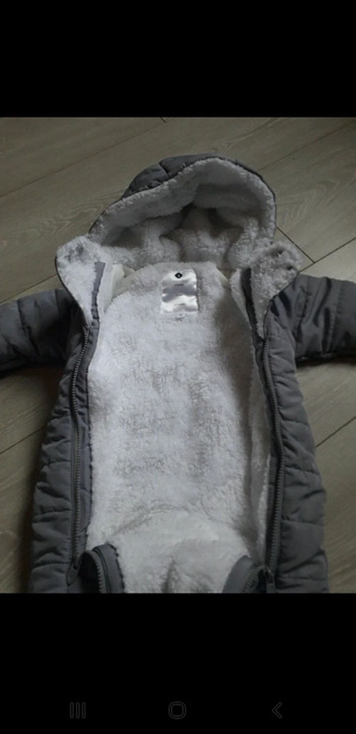 Combinaison polaire 1 mois - photo numéro 2