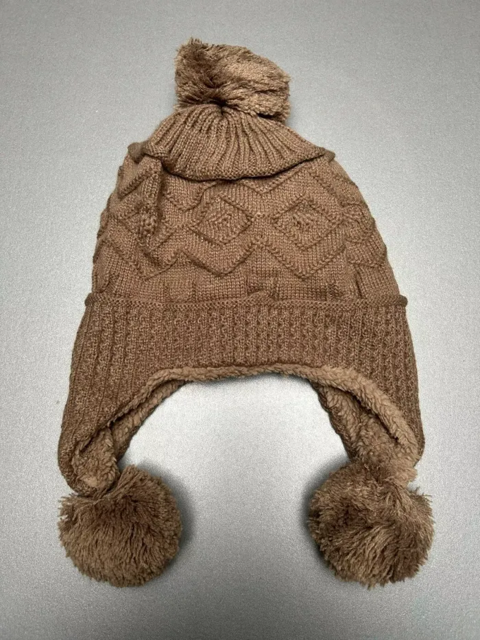 Bonnet cache-oreilles marron à pompons neuf