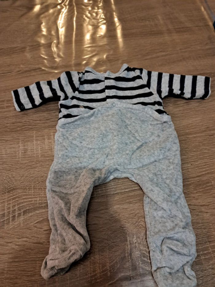 Pyjama gris rayé Mickey 1 mois - photo numéro 2