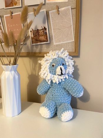 Peluche crochet lion
