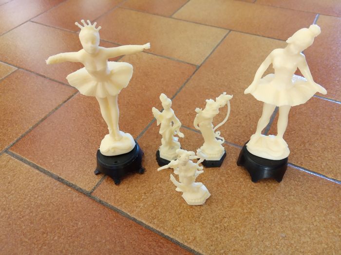 📜 Vintage - Années 70 - Figurines publicitaires des Cafés Maurice 📜