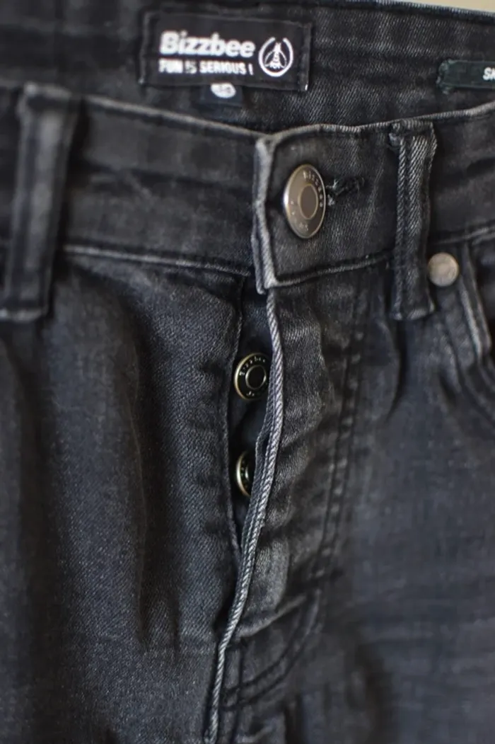 Lot de 2 jeans - pour 1.9€ le lot - photo numéro 12