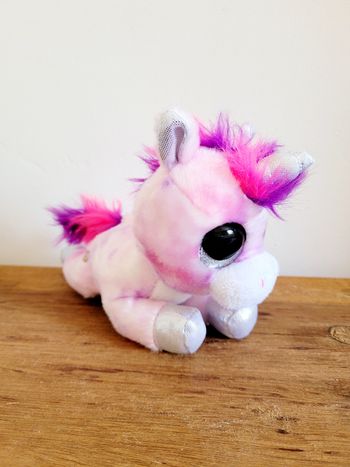 Petite peluche licorne Zuru