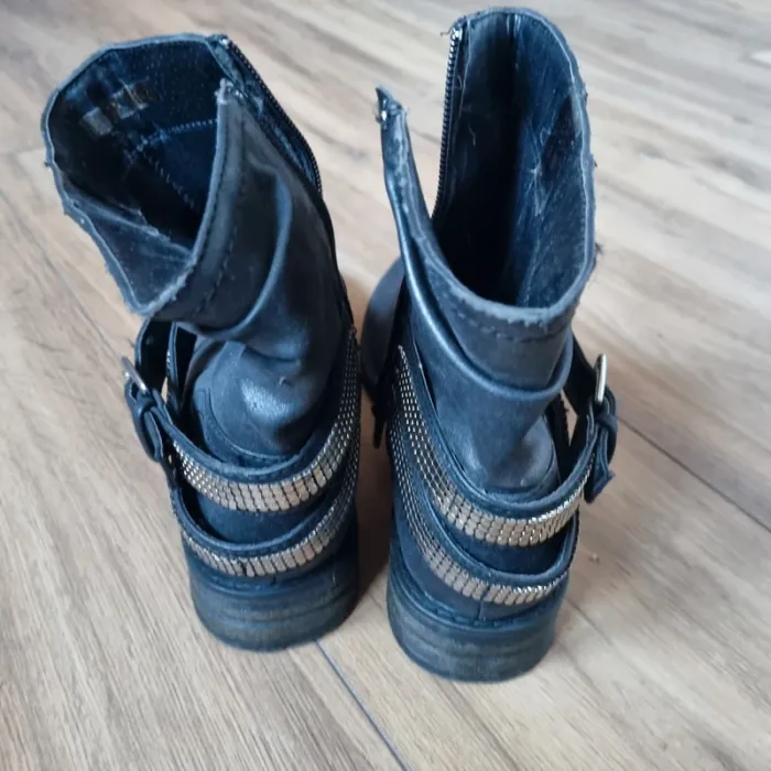 Bottes - photo numéro 3