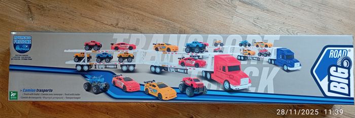 Camion transportant voiture - photo numéro 2