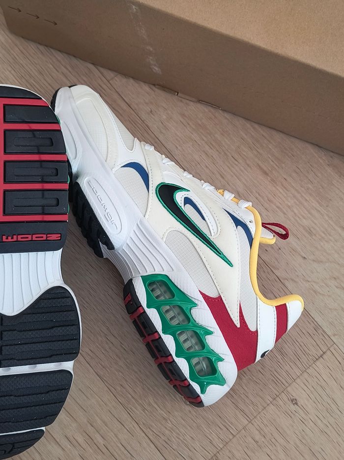 Baskets chaussures Nike air Max zoom taille 38.5 neuves - photo numéro 5