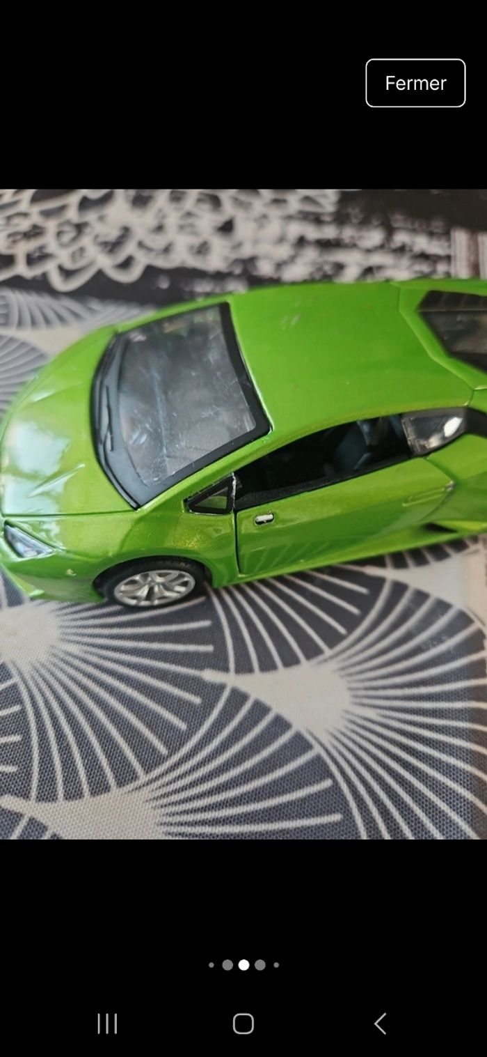 Lot voitures et figurines - photo numéro 2