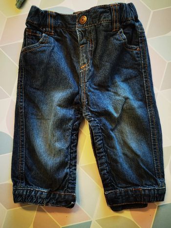 D1318 - jeans garçon 6 mois
