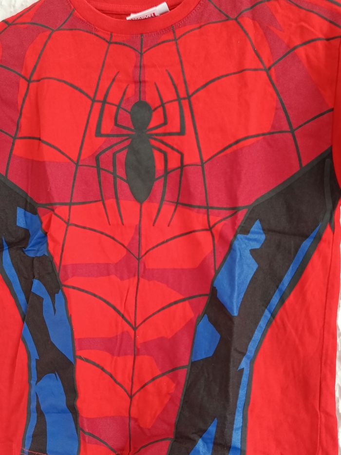 Tee-shirt spiderman - photo numéro 2
