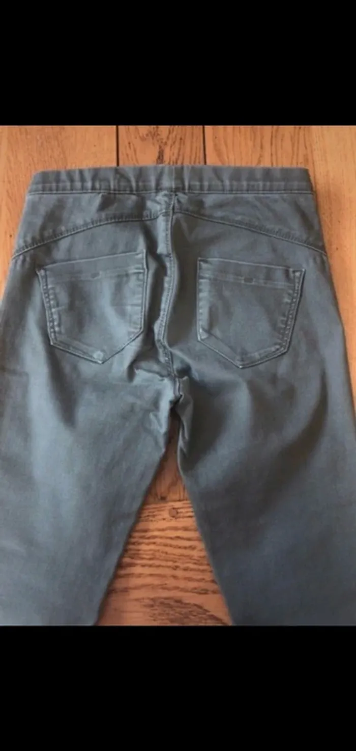 Pantalon - photo numéro 3
