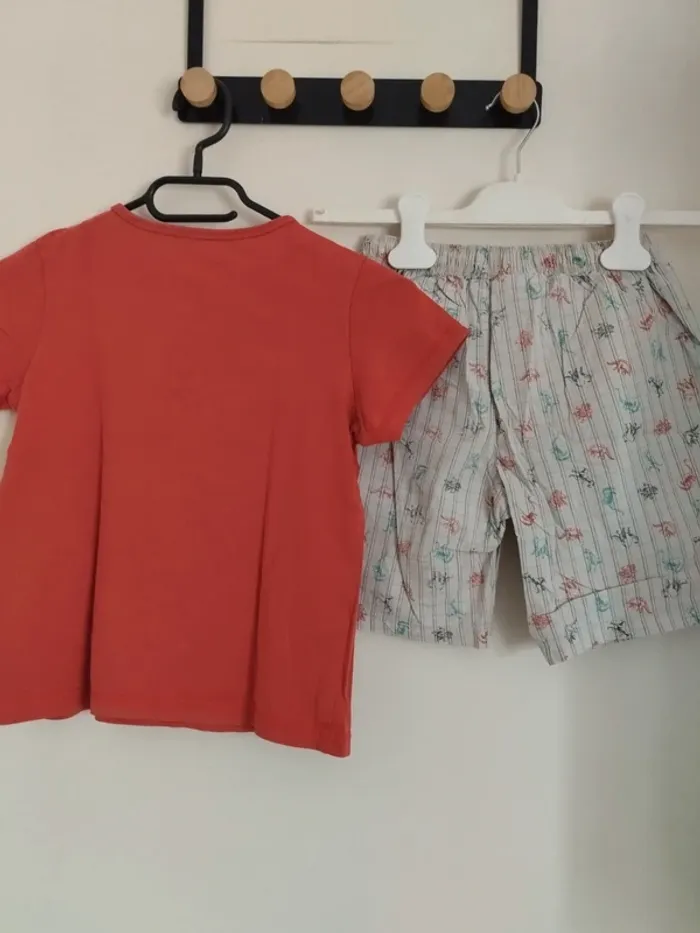 Pyjamas Short taille 8 ans - photo numéro 2