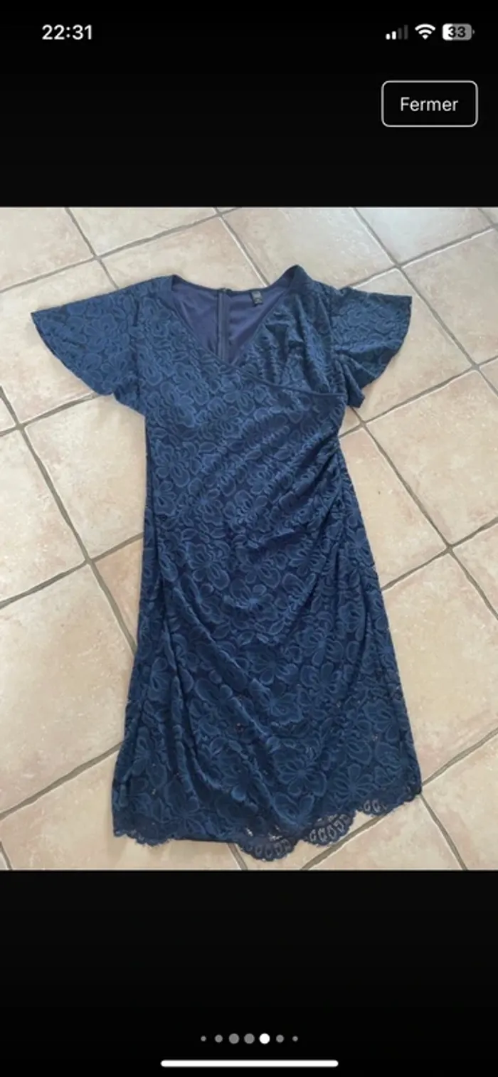 Magnifique robe en dentelle toute doublée en 44 excellent état - photo numéro 7