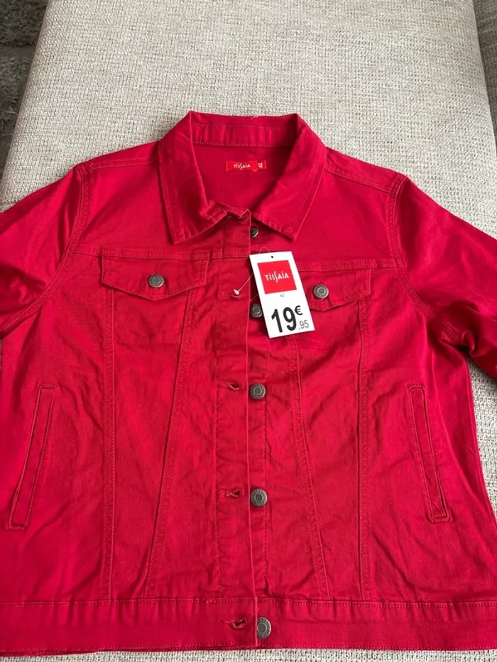 Veste en jeans rouge - photo numéro 3