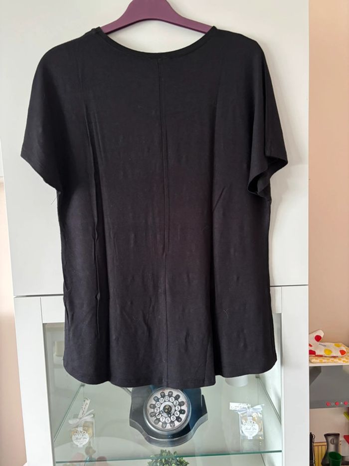 T-shirt noir taille XS - photo numéro 2