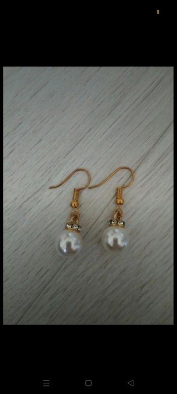 Boucle d'oreille