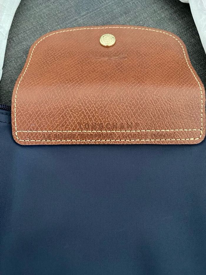 Jolie sac  fourre tout bleu marine - photo numéro 9