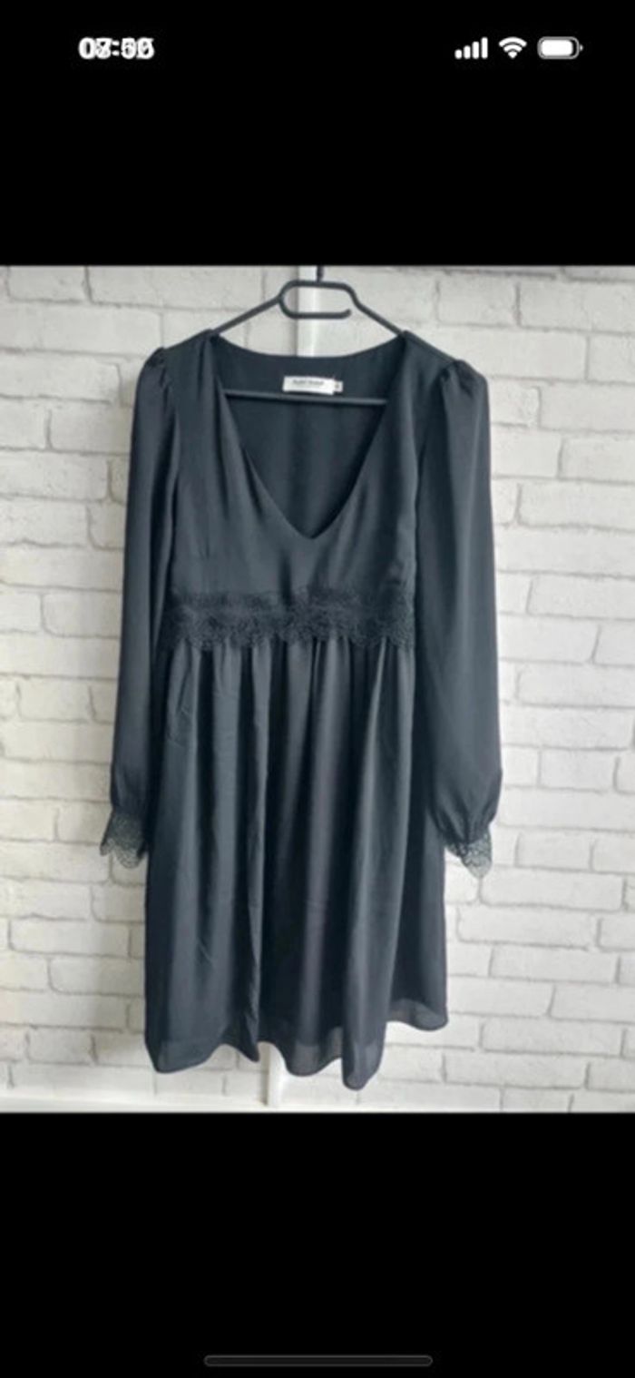 Robe Naf Naf taille 36