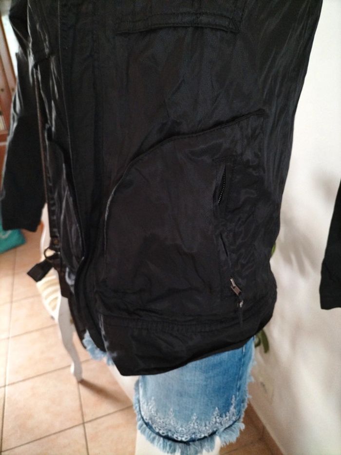 Blouson noir - photo numéro 4