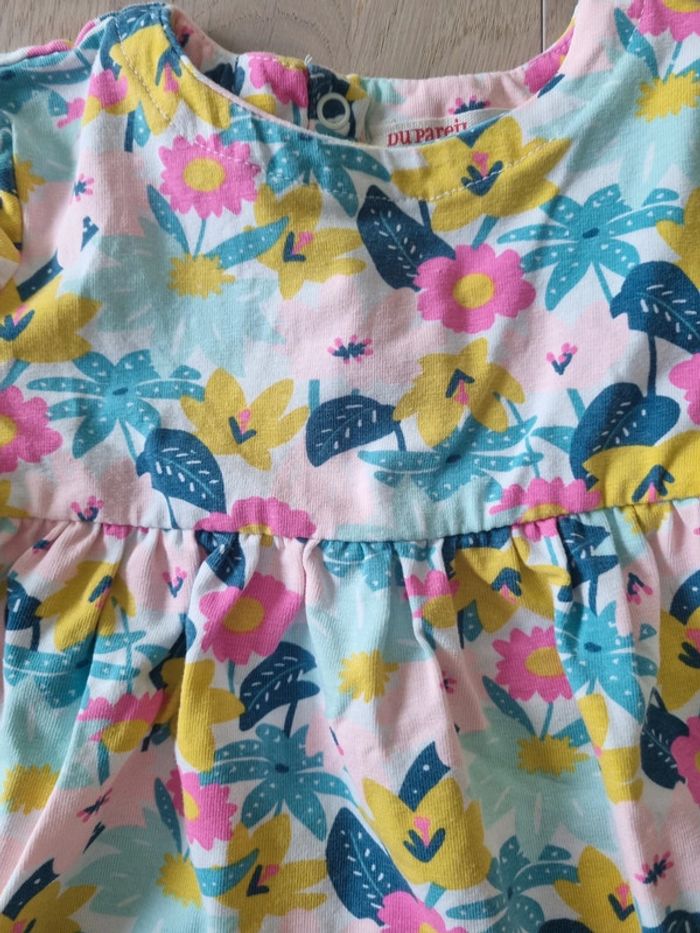 Robe fleurie très peu portée - photo numéro 3