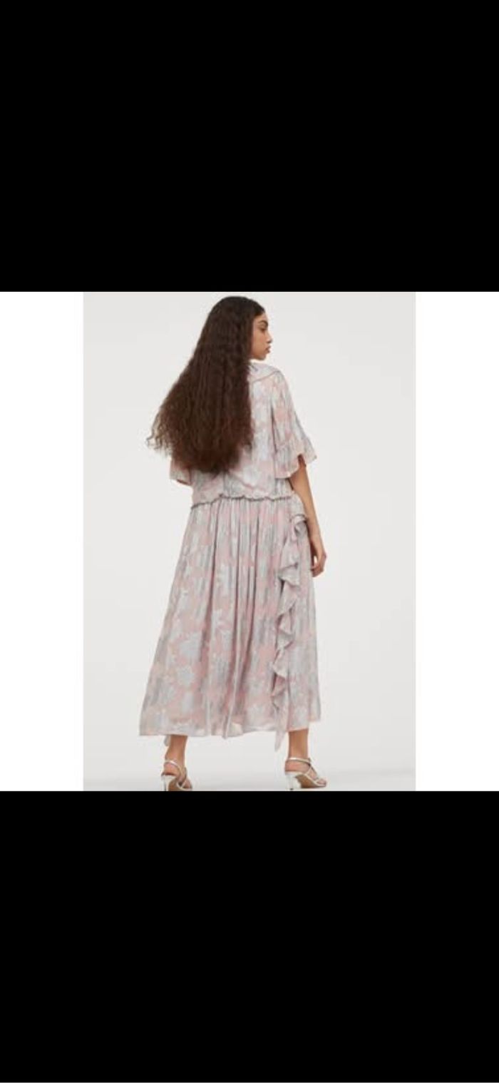 Robe brillante style bash