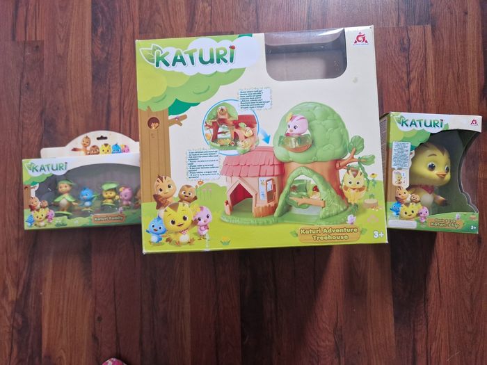 Lot Figurines Katuri+ maison de jeu - photo numéro 2