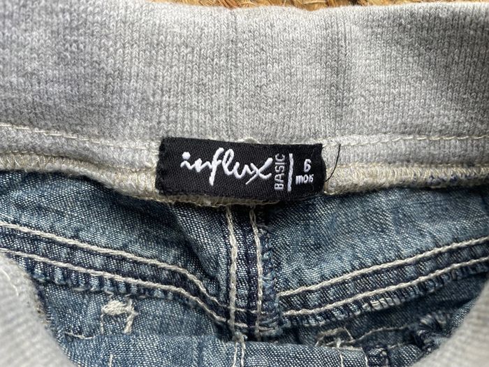 Pantalon 6 mois - photo numéro 2