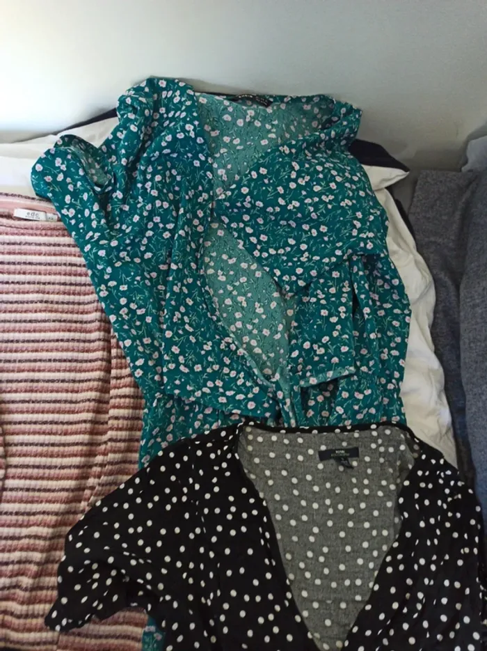 Lot de 10 vêtements femme taille xs/s(lot 8) - photo numéro 4