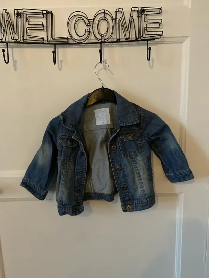 Veste en jean 6 mois - photo numéro 2