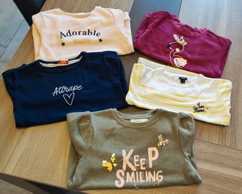 Lot de 5 pulls fille 5 ans 🦋