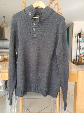 Pull maille. Gris chiné. 15% laine