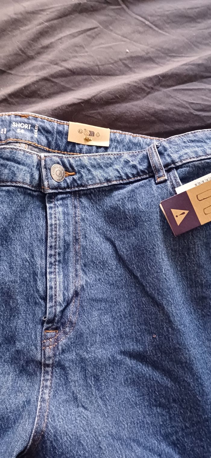 Short neuf t54 - photo numéro 2