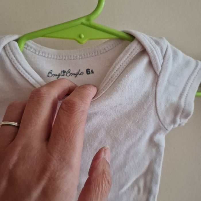 6 mois 2 body blanc - photo numéro 2