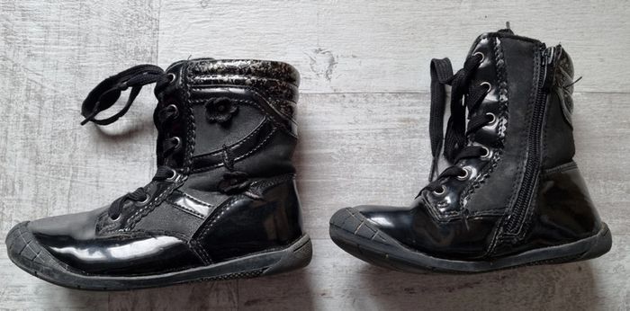 Bottes vernis fille p27