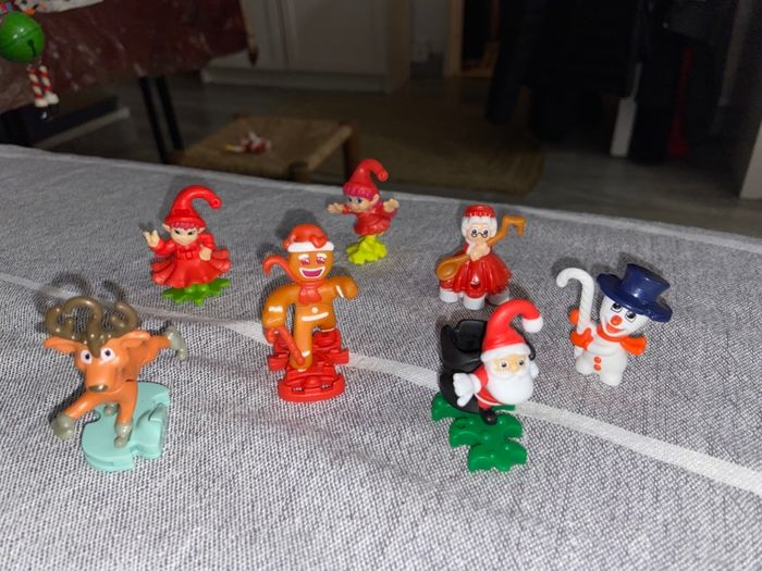 Lot figurines de noël