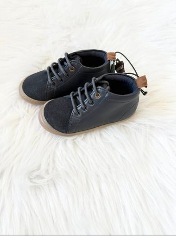 Chaussures bébé mixte cuir – Taille 22 – bleu marine – Neuf avec étiquette